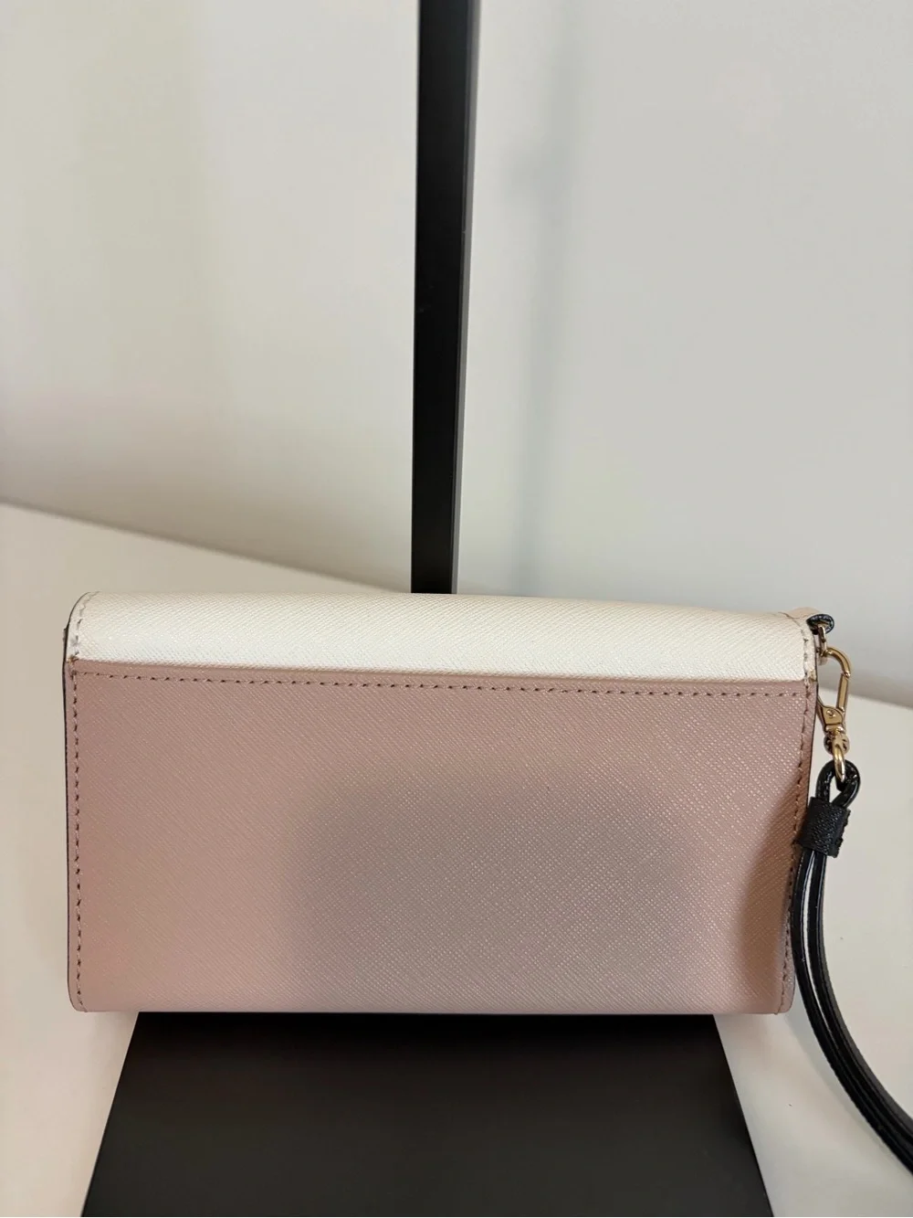 Kate Spade Baru 1978 White and Blush Two-Tone Wristlet
